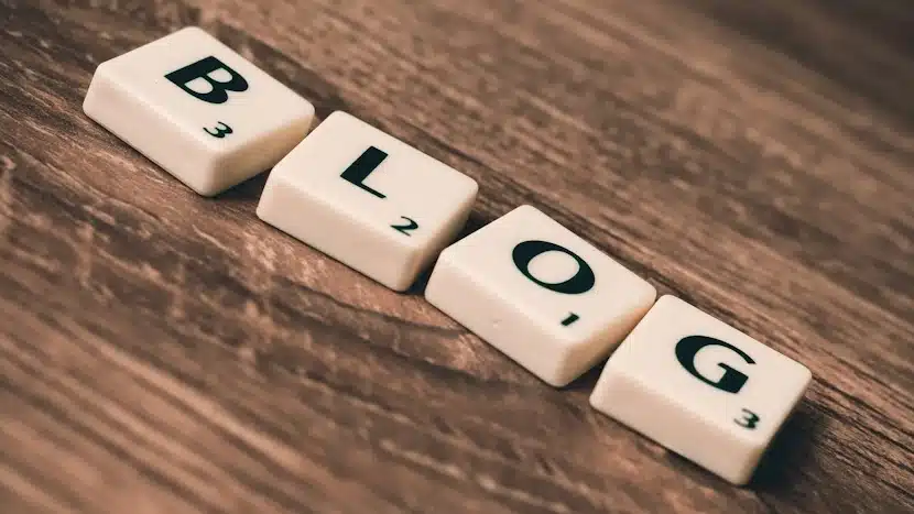 Image avec le mot "blog" afin d'illustrer les services de gestion de blog du site Cindy Rédige